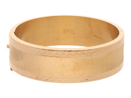 Brazalete articulado labrado en oro amarillo 18 kilates. For Cheap